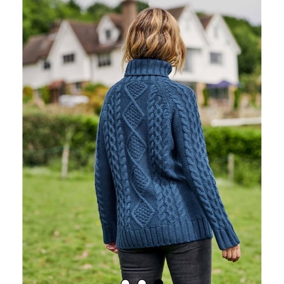 WoolOvers Pure Wool Knitted Aran Turtle Neck Sweater Blue Medium Fishermancore - Picture 2 of 12